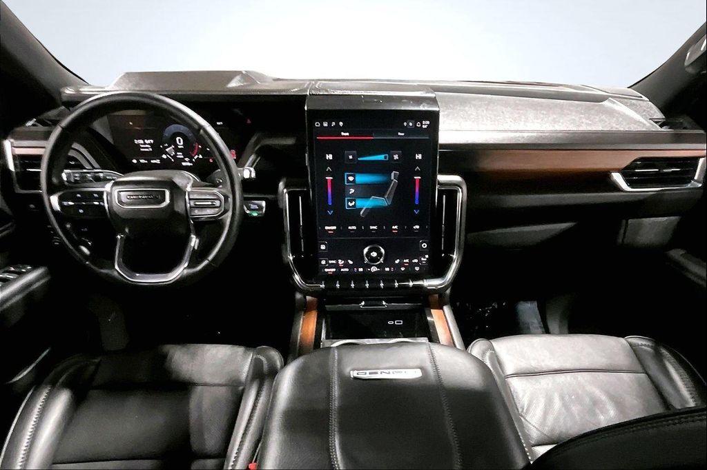 used 2025 GMC Yukon car, priced at $73,991