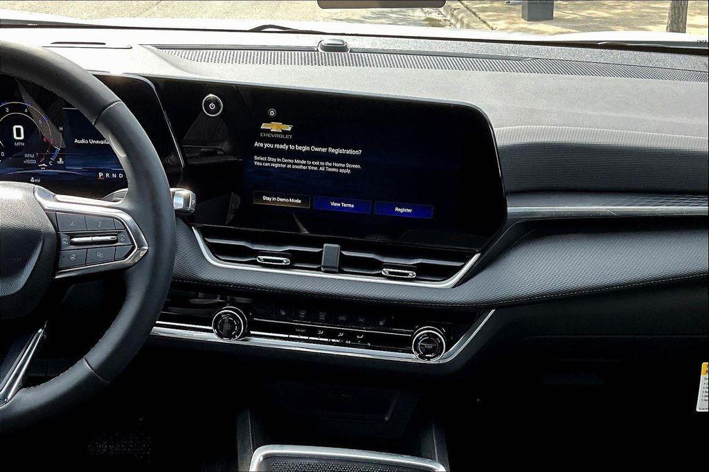 new 2026 Chevrolet Equinox car, priced at $29,212