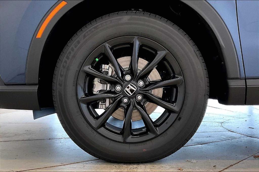 new 2026 Honda CR-V Hybrid car, priced at $41,675