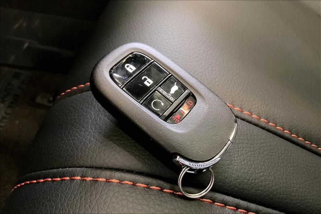 new 2025 Honda Pilot car, priced at $50,895