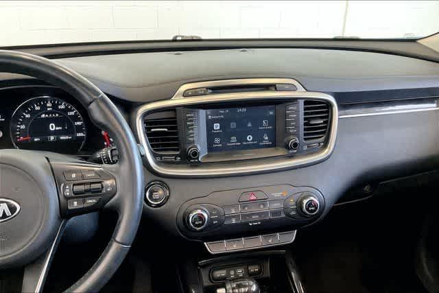 used 2018 Kia Sorento car, priced at $14,311