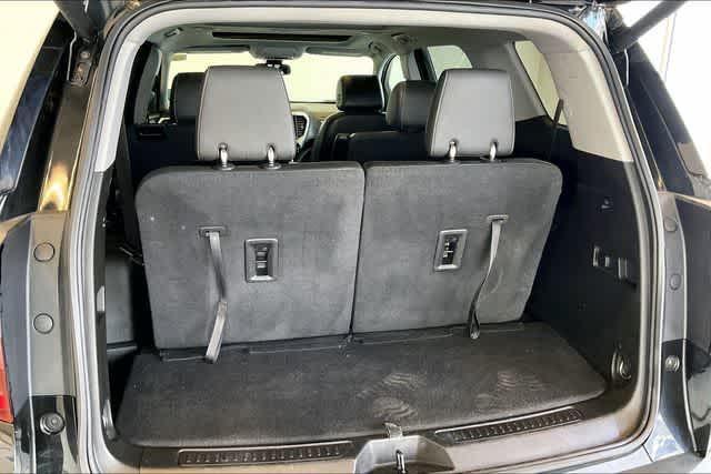 used 2023 GMC Acadia car, priced at $31,646