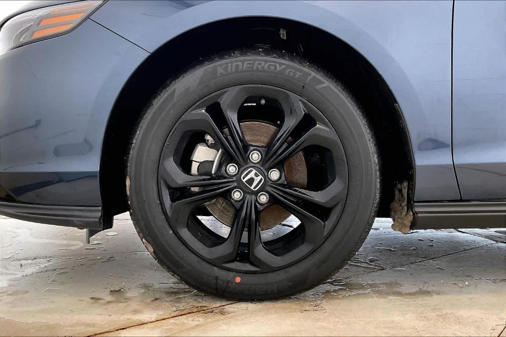 new 2025 Honda Accord car, priced at $31,755