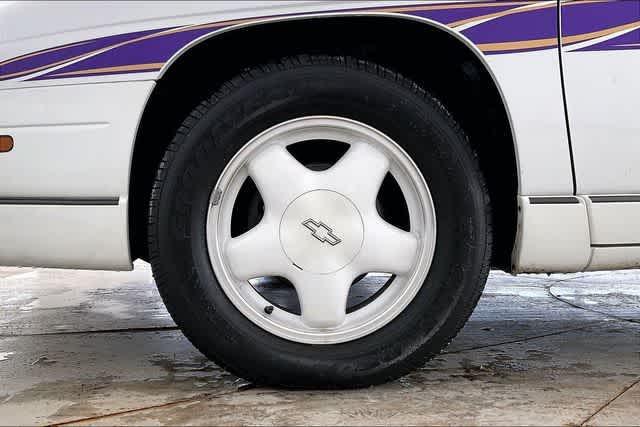 used 1995 Chevrolet Monte Carlo car, priced at $21,113