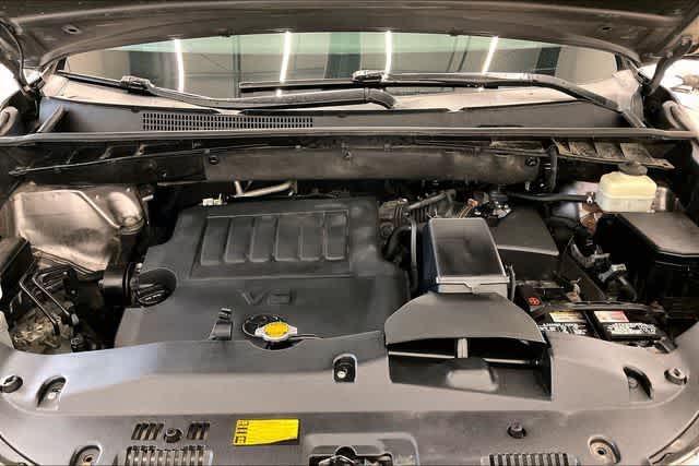 used 2015 Toyota Highlander car, priced at $13,365