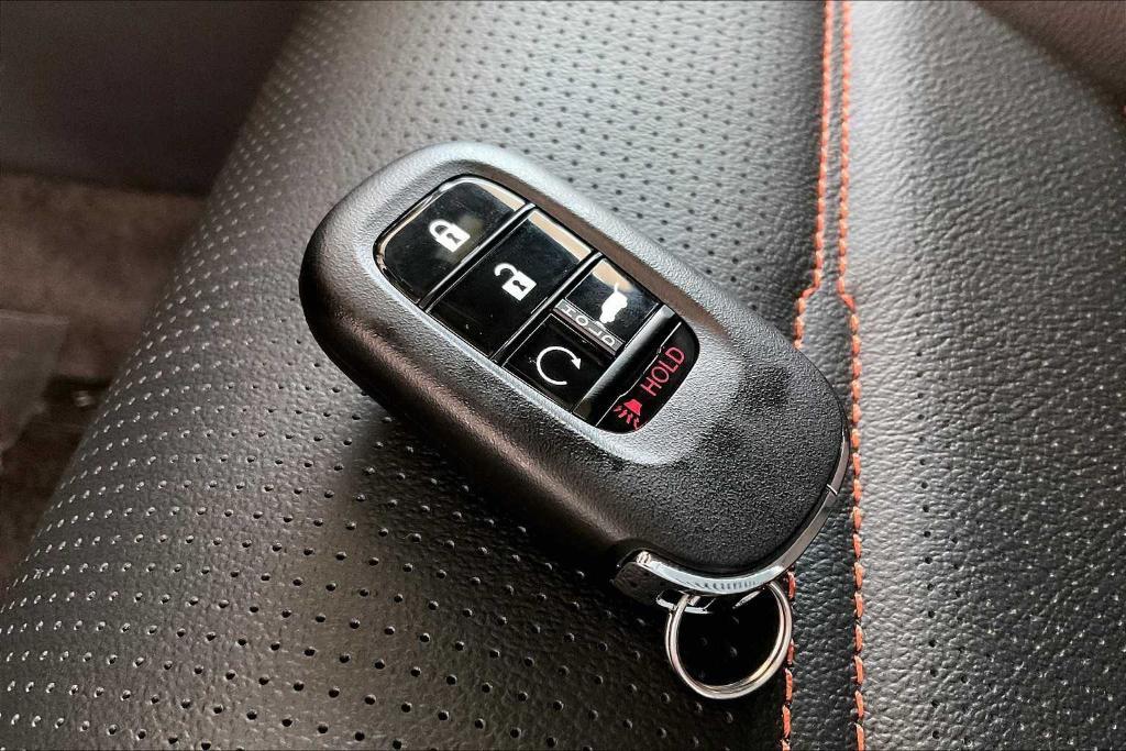 new 2026 Honda CR-V Hybrid car, priced at $41,675