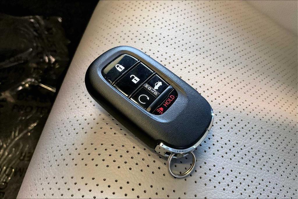 new 2026 Honda Civic Hybrid car, priced at $33,490