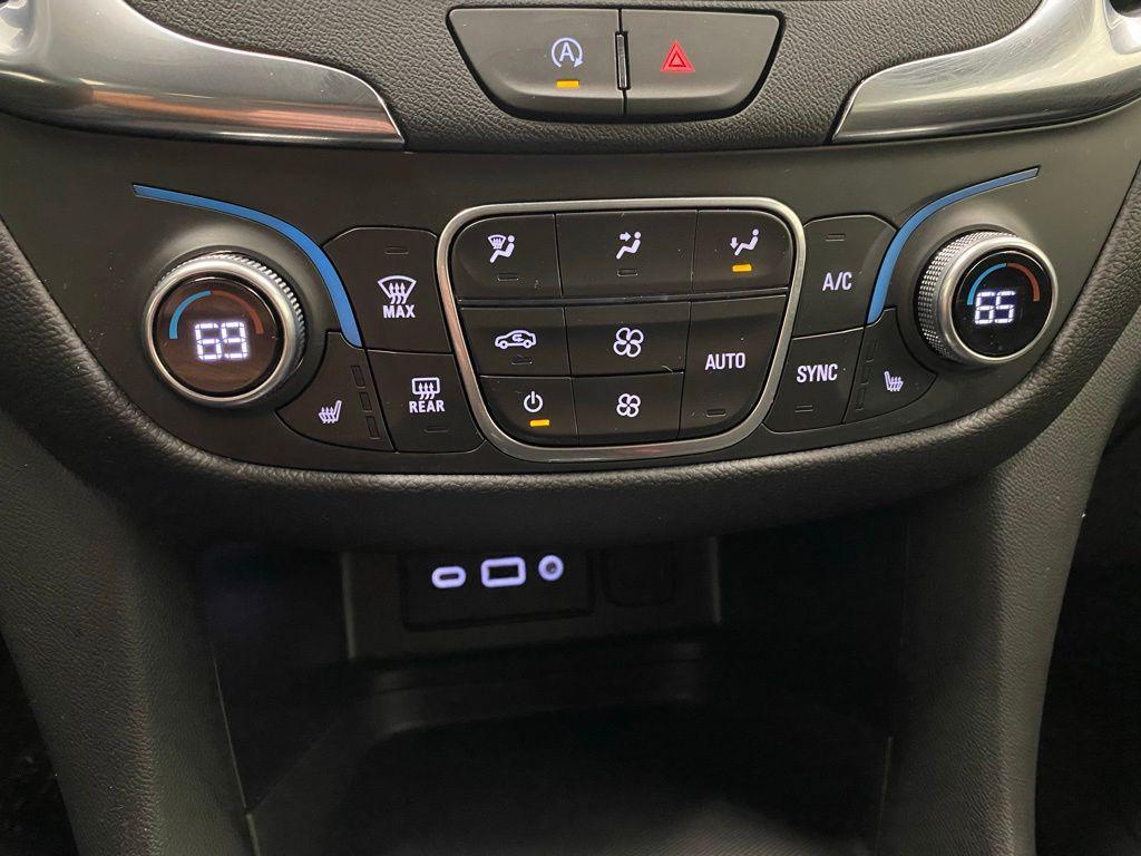 used 2024 Chevrolet Equinox car, priced at $25,000
