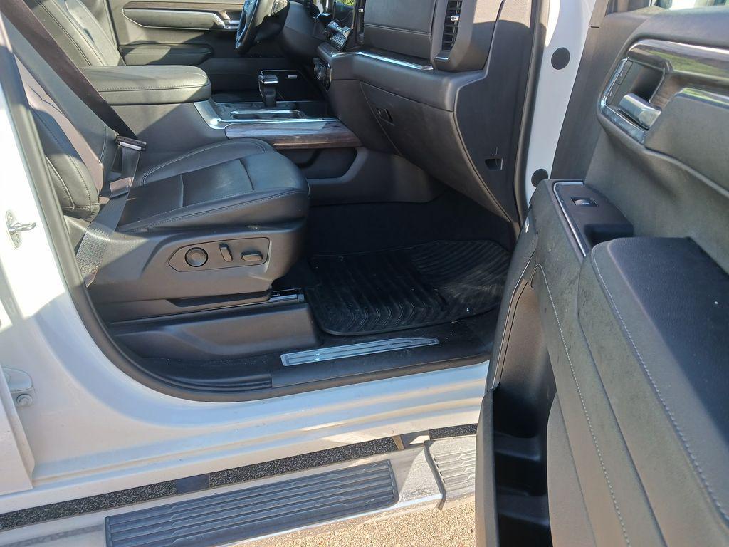 used 2024 Chevrolet Silverado 1500 car, priced at $40,000