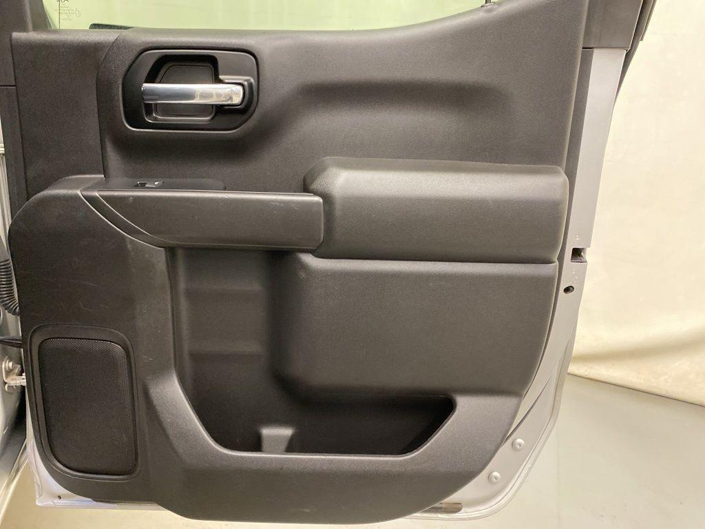 used 2021 Chevrolet Silverado 1500 car, priced at $21,000