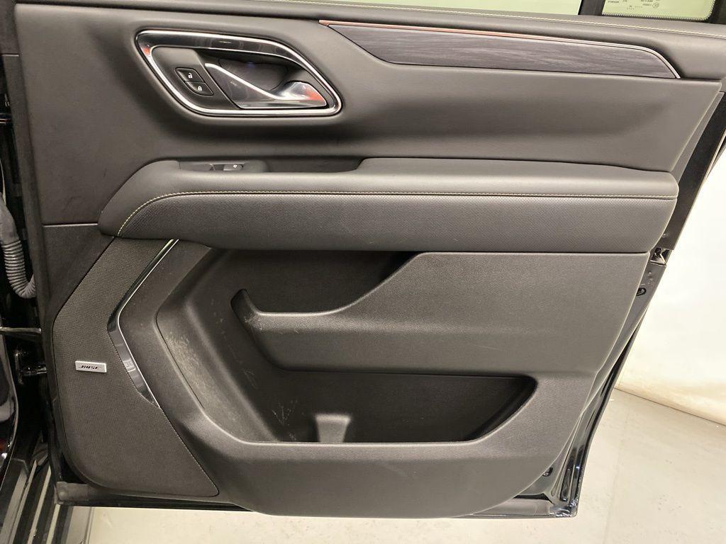 used 2024 GMC Yukon XL car, priced at $54,950