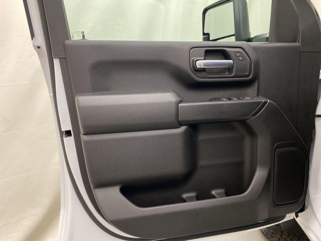 used 2024 Chevrolet Silverado 2500 car, priced at $51,950