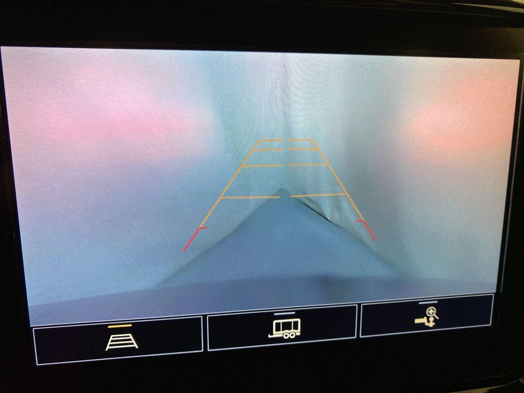 used 2023 Chevrolet Traverse car, priced at $27,000