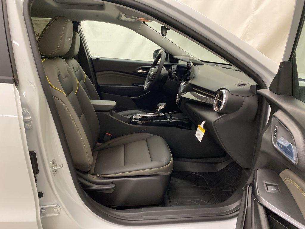 new 2026 Chevrolet Trax car, priced at $29,150