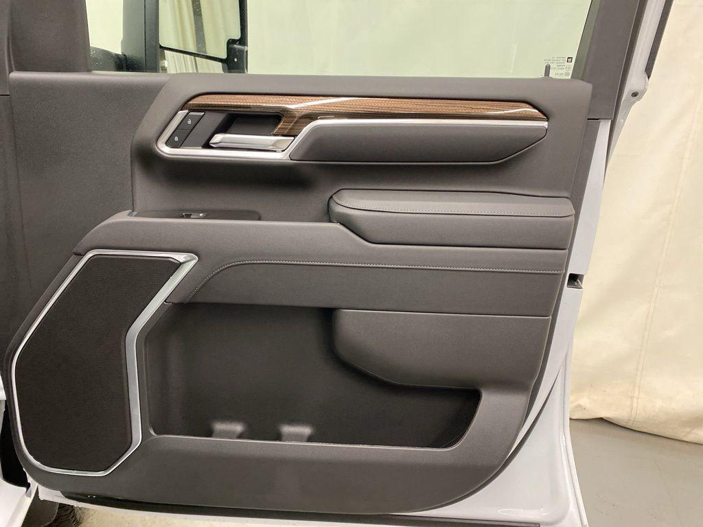 new 2026 Chevrolet Silverado 2500 car, priced at $63,100