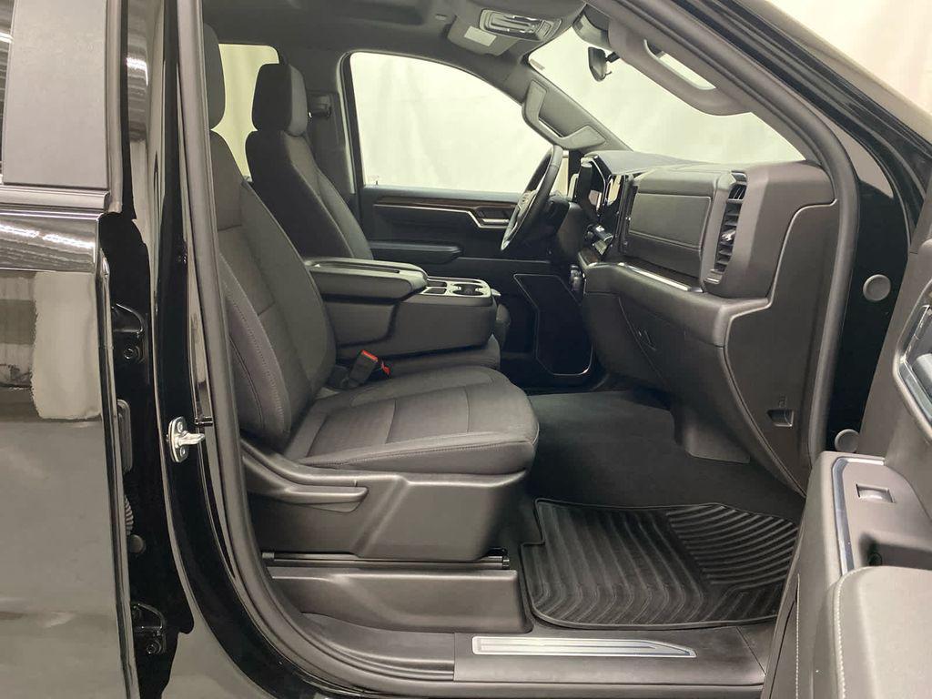 used 2025 Chevrolet Silverado 1500 car, priced at $45,000