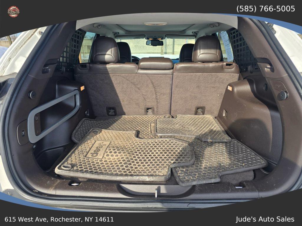 used 2015 Jeep Cherokee car, priced at $9,499