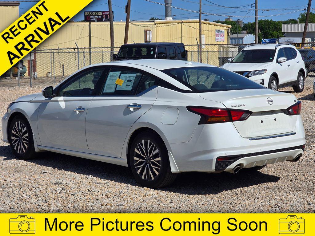 used 2023 Nissan Altima car, priced at $24,000