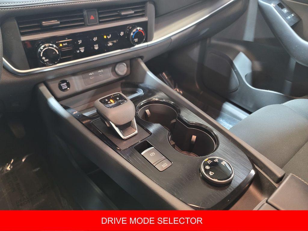 used 2024 Nissan Rogue car, priced at $25,600