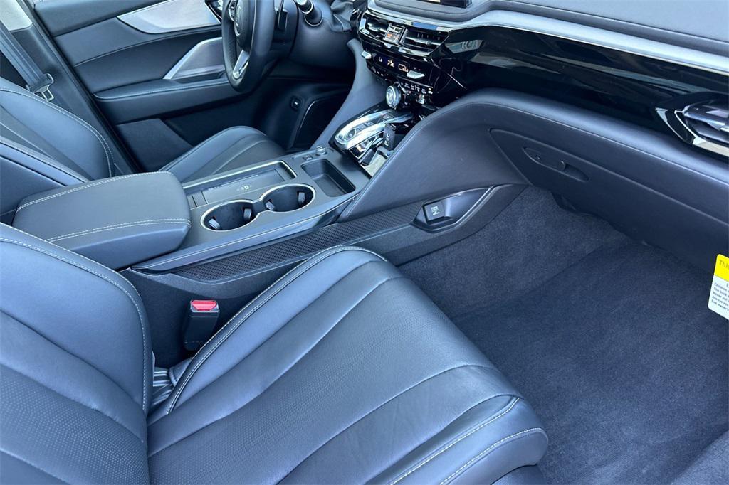 used 2025 Acura MDX car, priced at $49,980