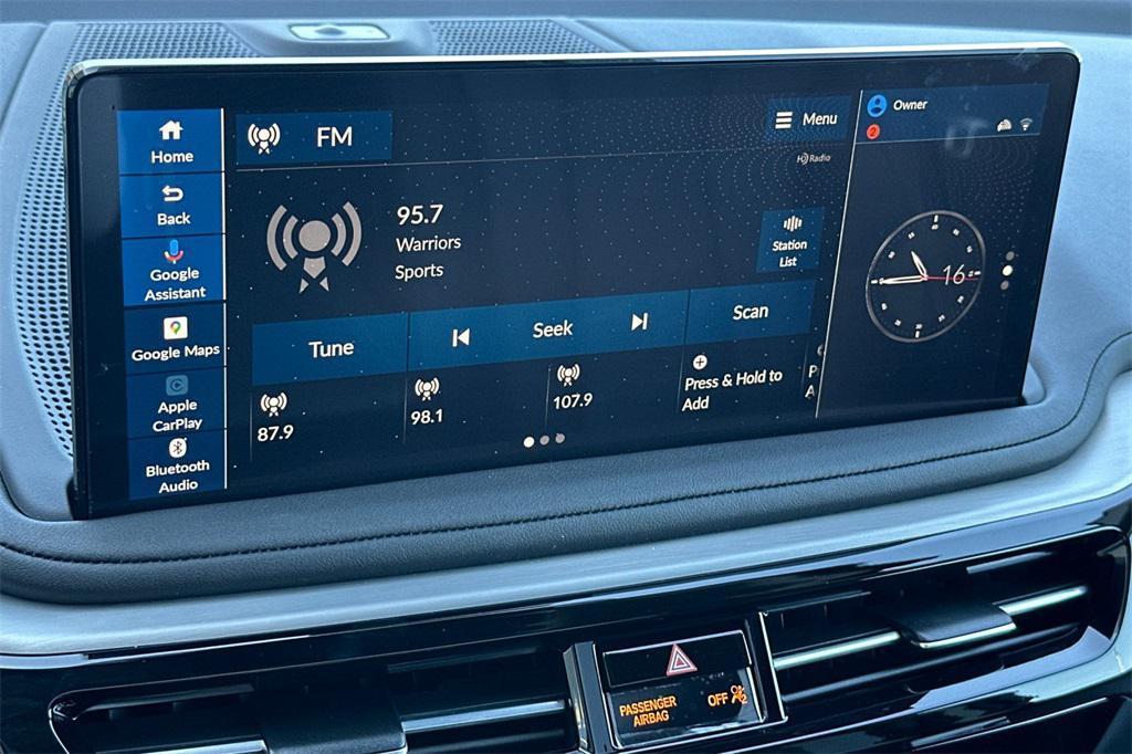 used 2025 Acura MDX car, priced at $49,980