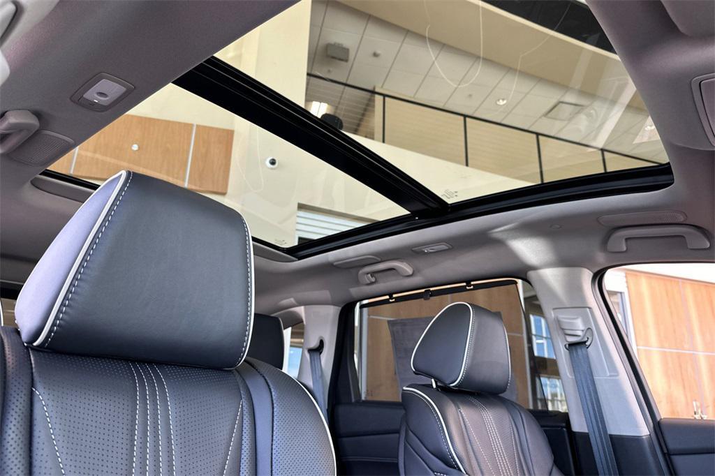 new 2026 Acura MDX car, priced at $68,850