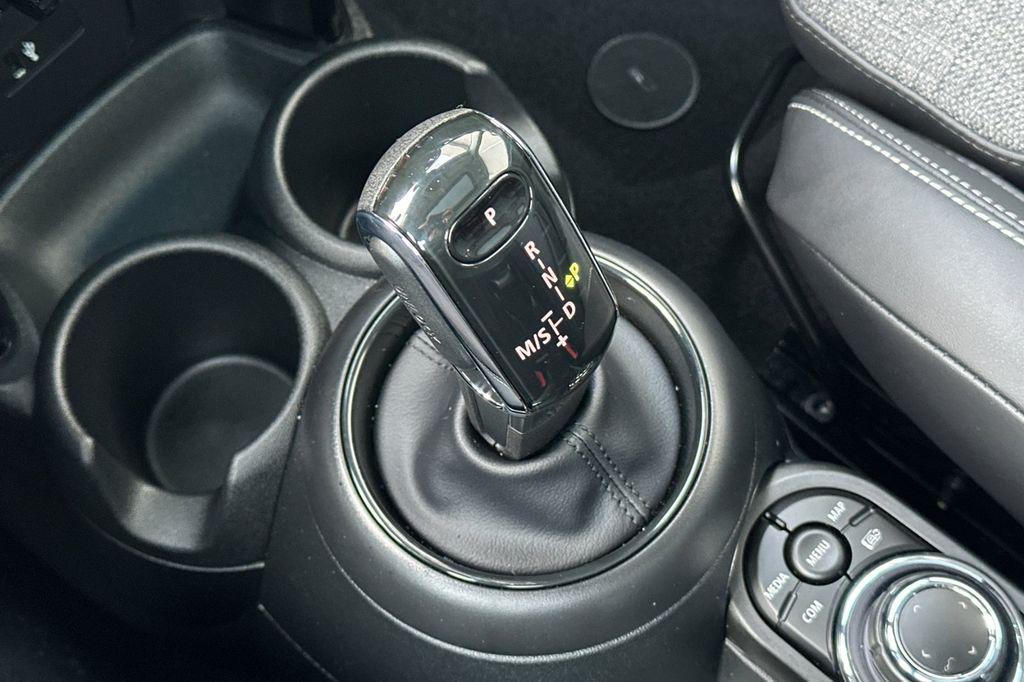 used 2023 MINI Hardtop car, priced at $24,180