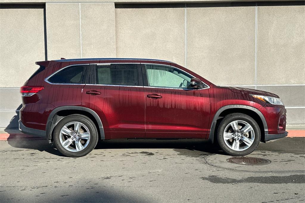 used 2017 Toyota Highlander car, priced at $23,380