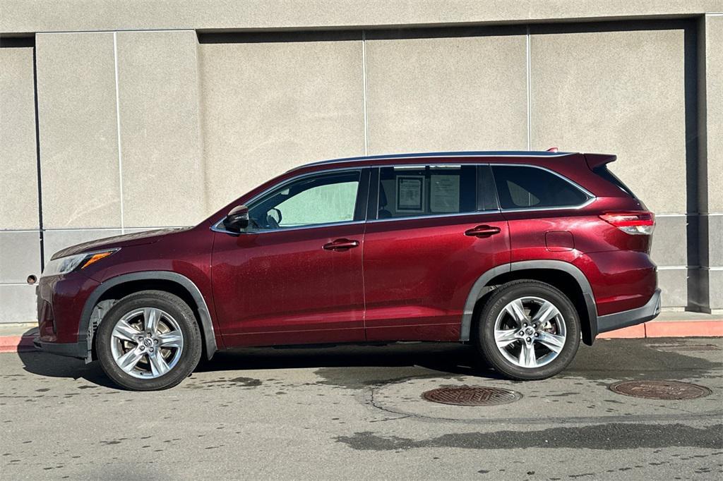 used 2017 Toyota Highlander car, priced at $23,380