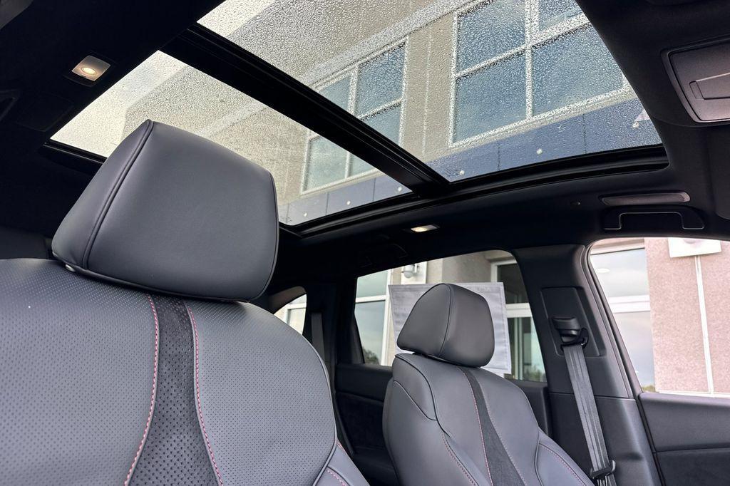 new 2026 Acura RDX car, priced at $52,650