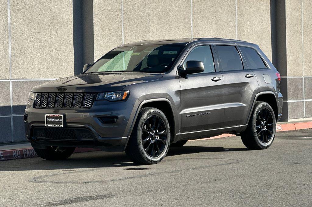 used 2017 Jeep Grand Cherokee car, priced at $16,480