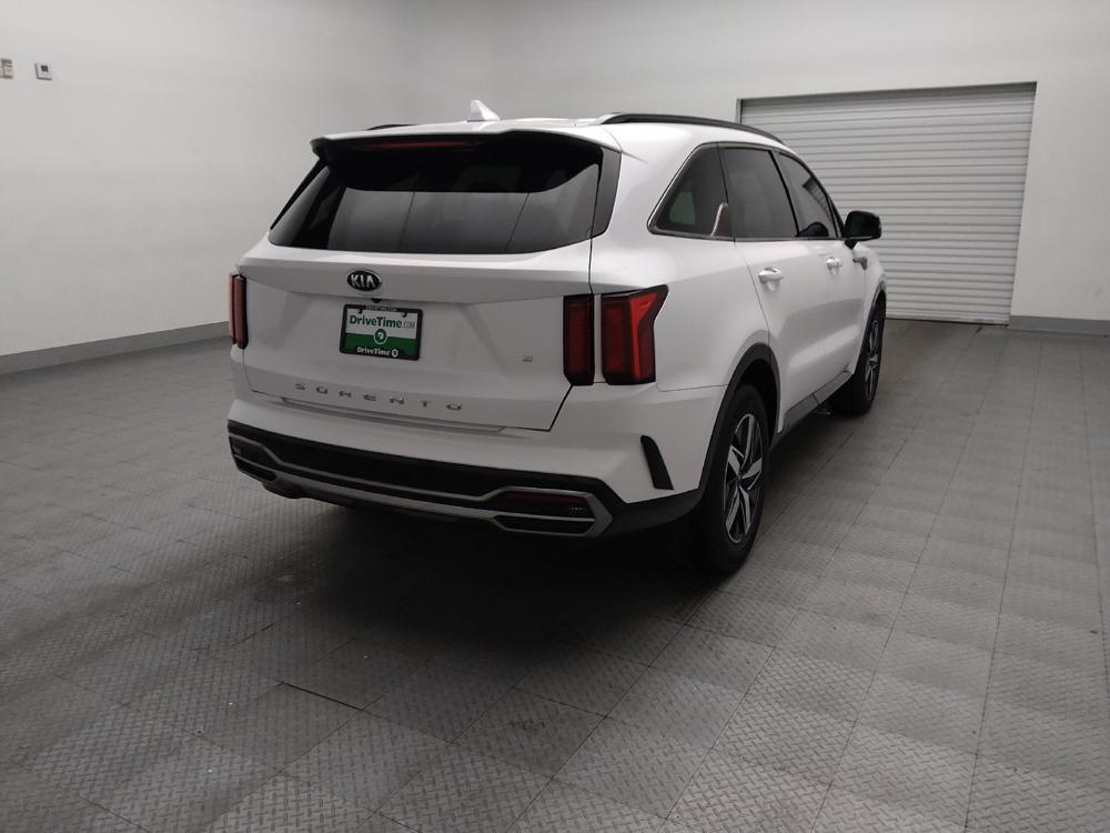 used 2021 Kia Sorento car, priced at $21,295