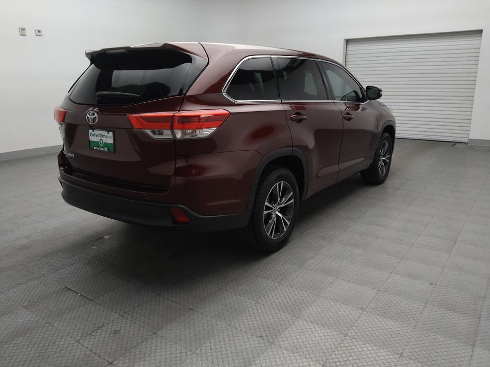 used 2018 Toyota Highlander car, priced at $20,595