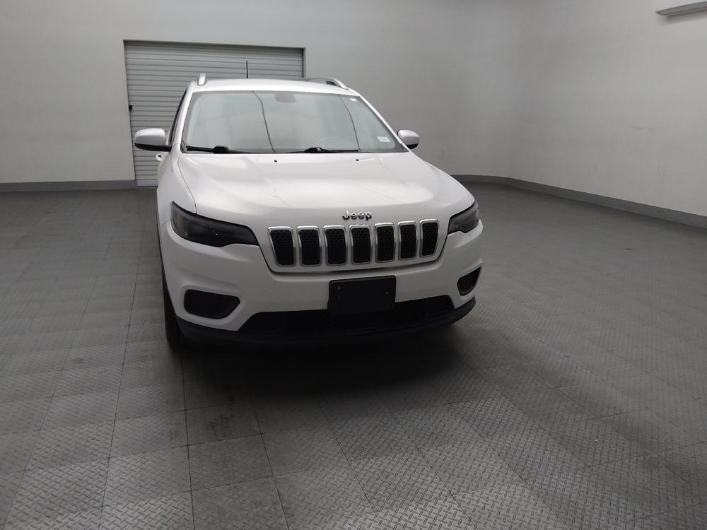 used 2020 Jeep Cherokee car, priced at $16,595