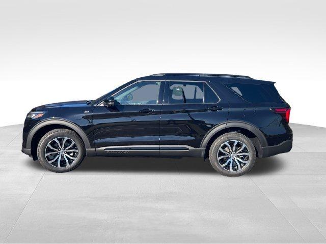 new 2027 Ford Explorer car, priced at $49,682