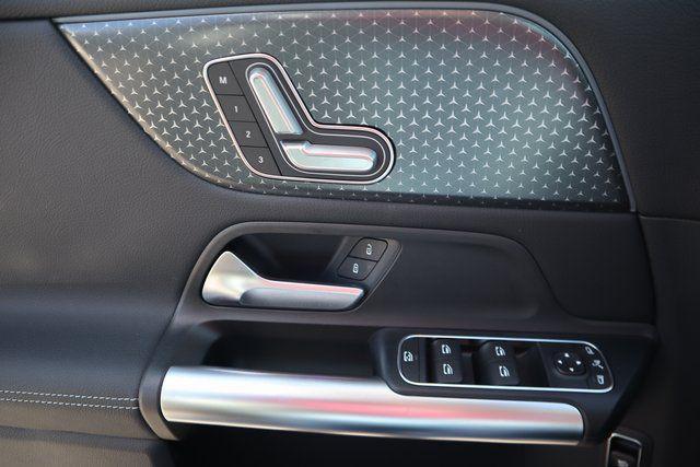 used 2025 Mercedes-Benz GLA 250 car, priced at $36,722