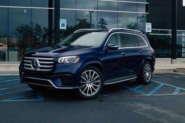 new 2026 Mercedes-Benz GLS 450 car, priced at $111,645