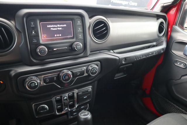 used 2021 Jeep Wrangler Unlimited car, priced at $28,198