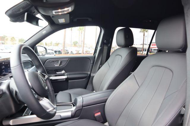used 2025 Mercedes-Benz GLB 250 car, priced at $42,500