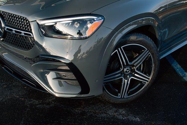 new 2026 Mercedes-Benz GLE 450 car, priced at $79,100