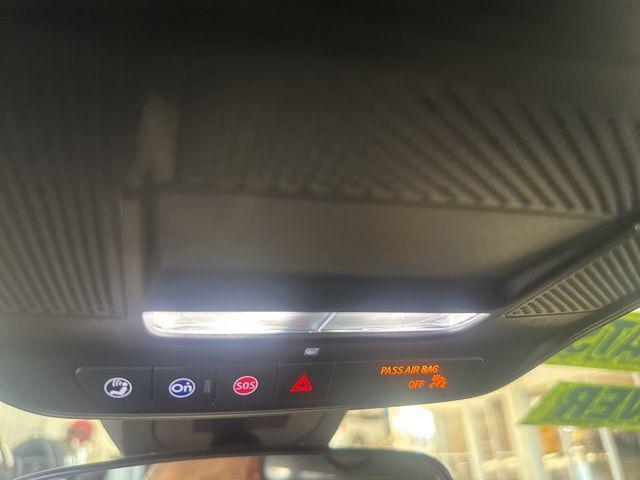 used 2025 Chevrolet Equinox car, priced at $25,299