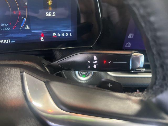 used 2025 Chevrolet Equinox car, priced at $25,299