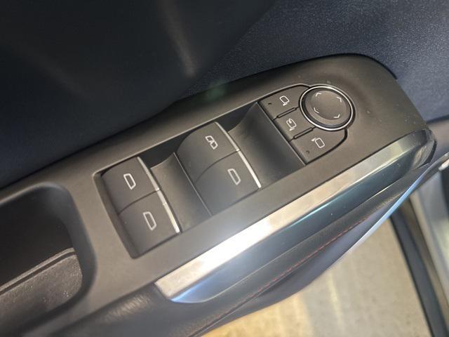 used 2024 Chevrolet Traverse car, priced at $50,299