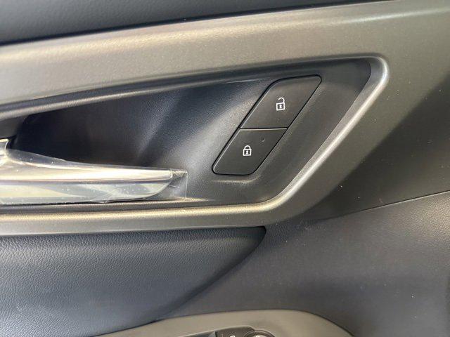 new 2026 Chevrolet Traverse car, priced at $43,640