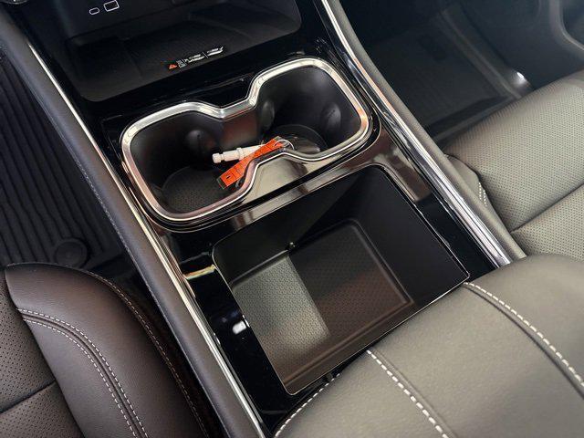 new 2026 Chevrolet Traverse car, priced at $43,640