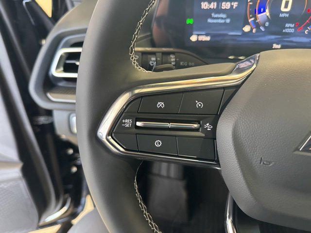 new 2026 Chevrolet Traverse car, priced at $43,640