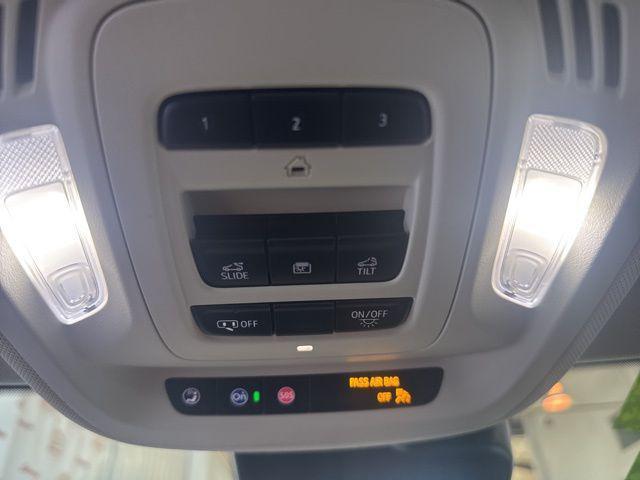 used 2023 Buick Envision car, priced at $33,599