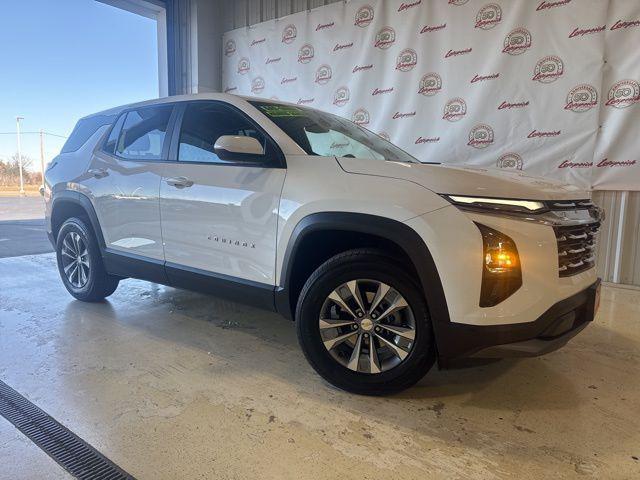 used 2025 Chevrolet Equinox car, priced at $25,599
