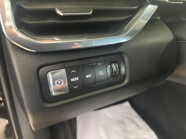 used 2025 GMC Acadia car, priced at $33,991