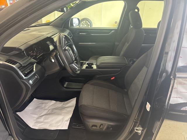 used 2025 GMC Acadia car, priced at $33,991